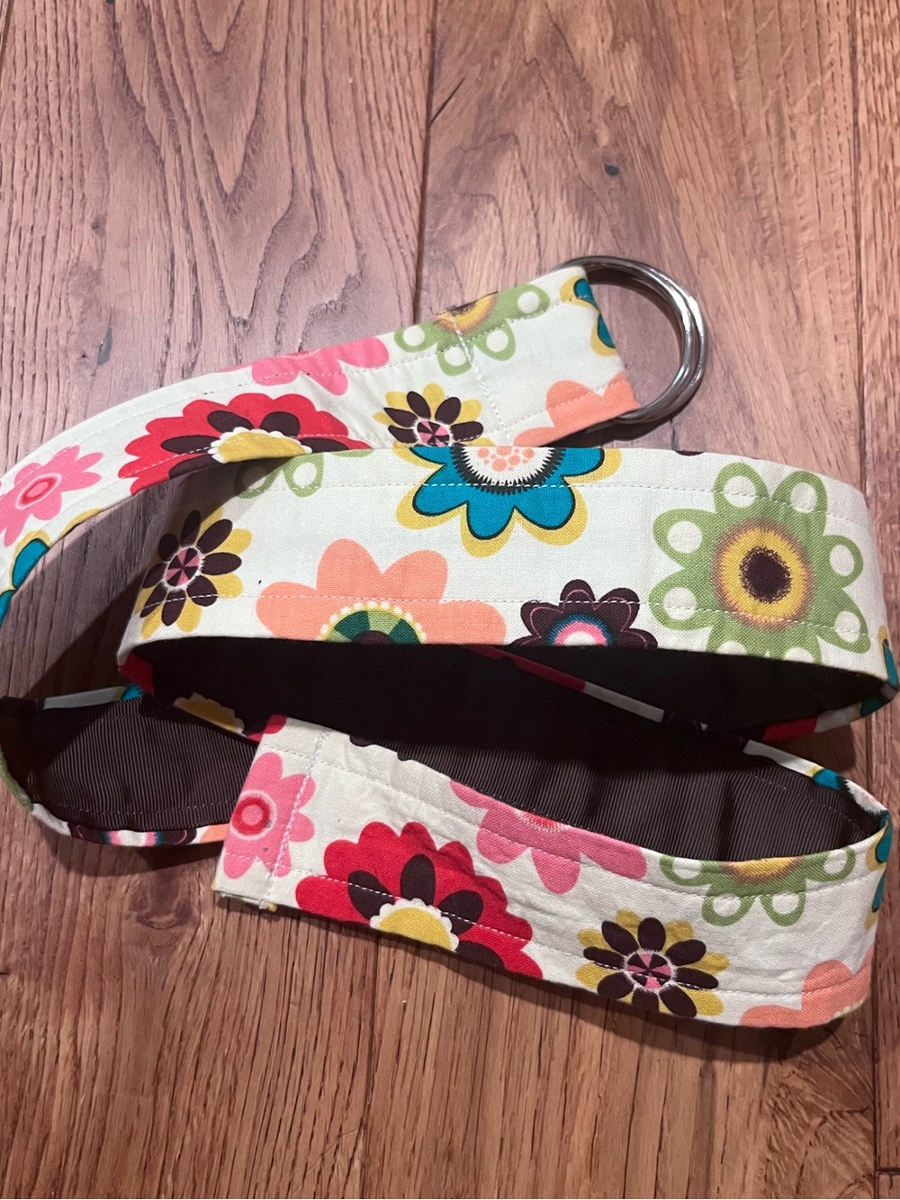 Vintage Inspired Floral D Ring Belt 41”